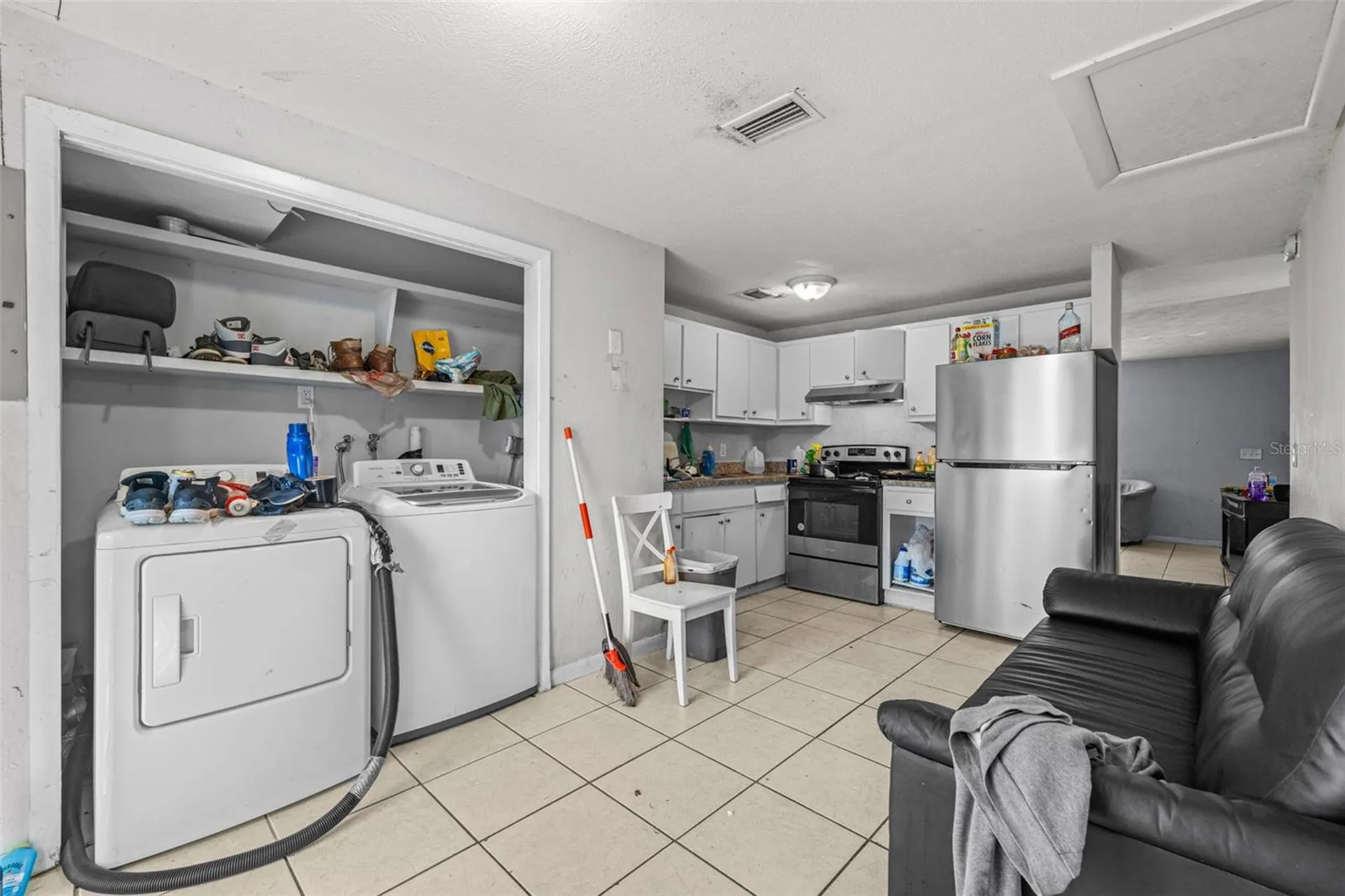 1403 College Park Lane Tampa FL 33612