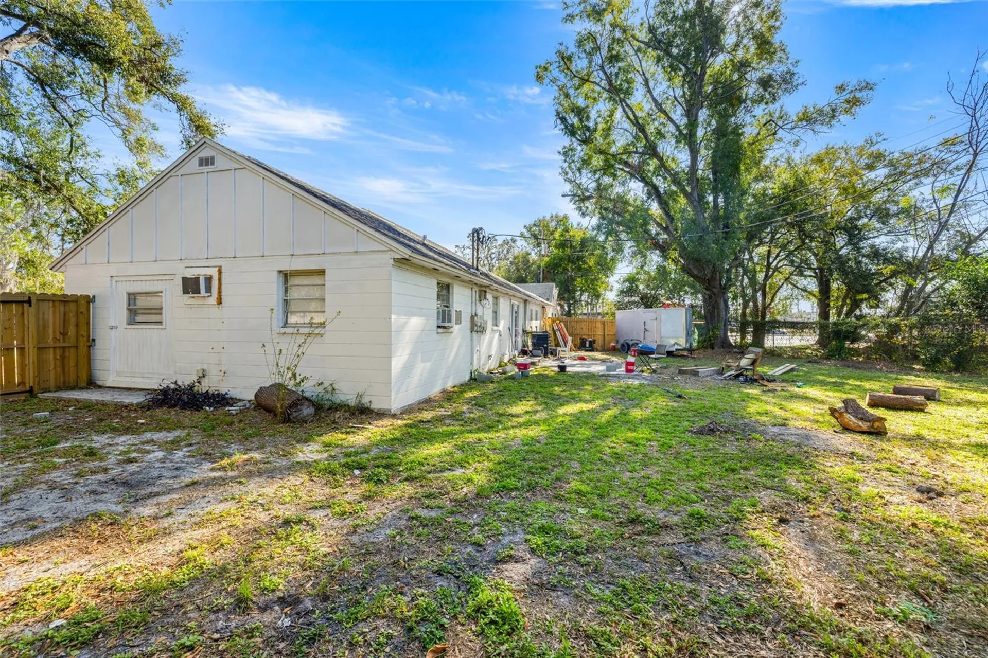 1403 College Park Lane Tampa FL 33612