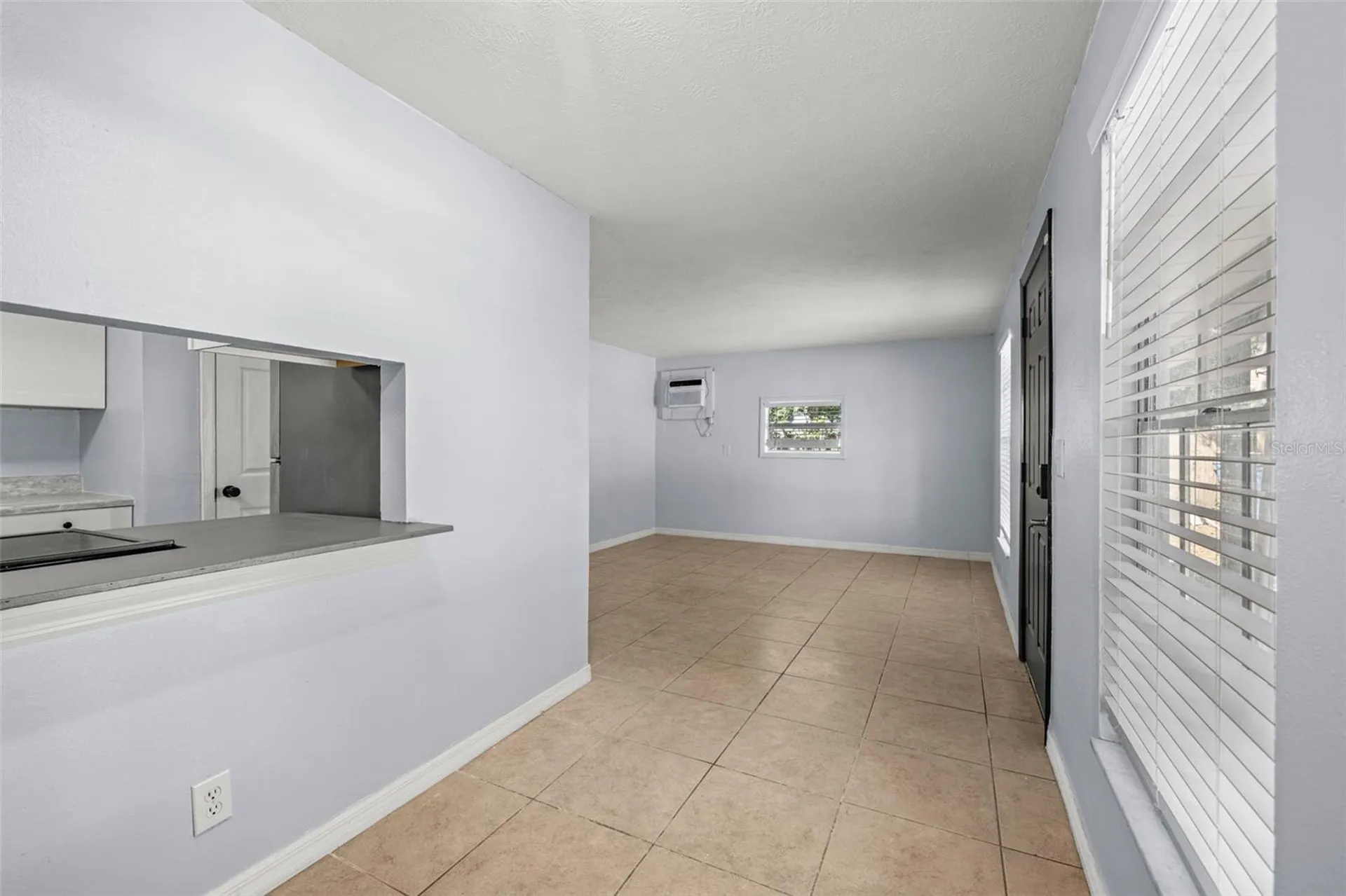 1403 College Park Lane Tampa FL 33612