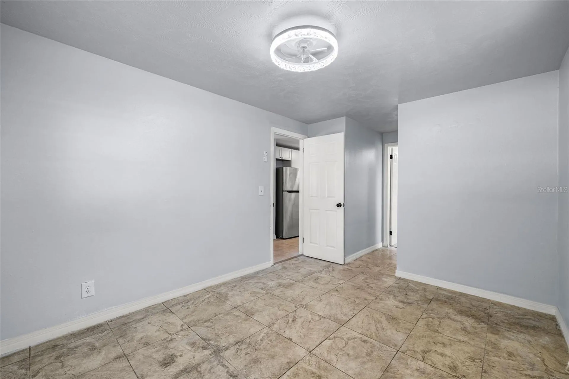 1403 College Park Lane Tampa FL 33612