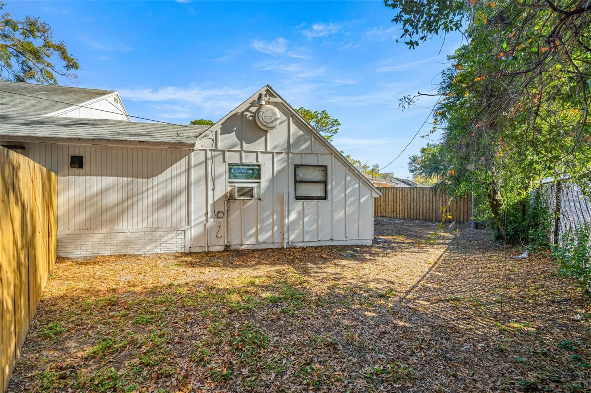 1403 College Park Lane Tampa FL 33612