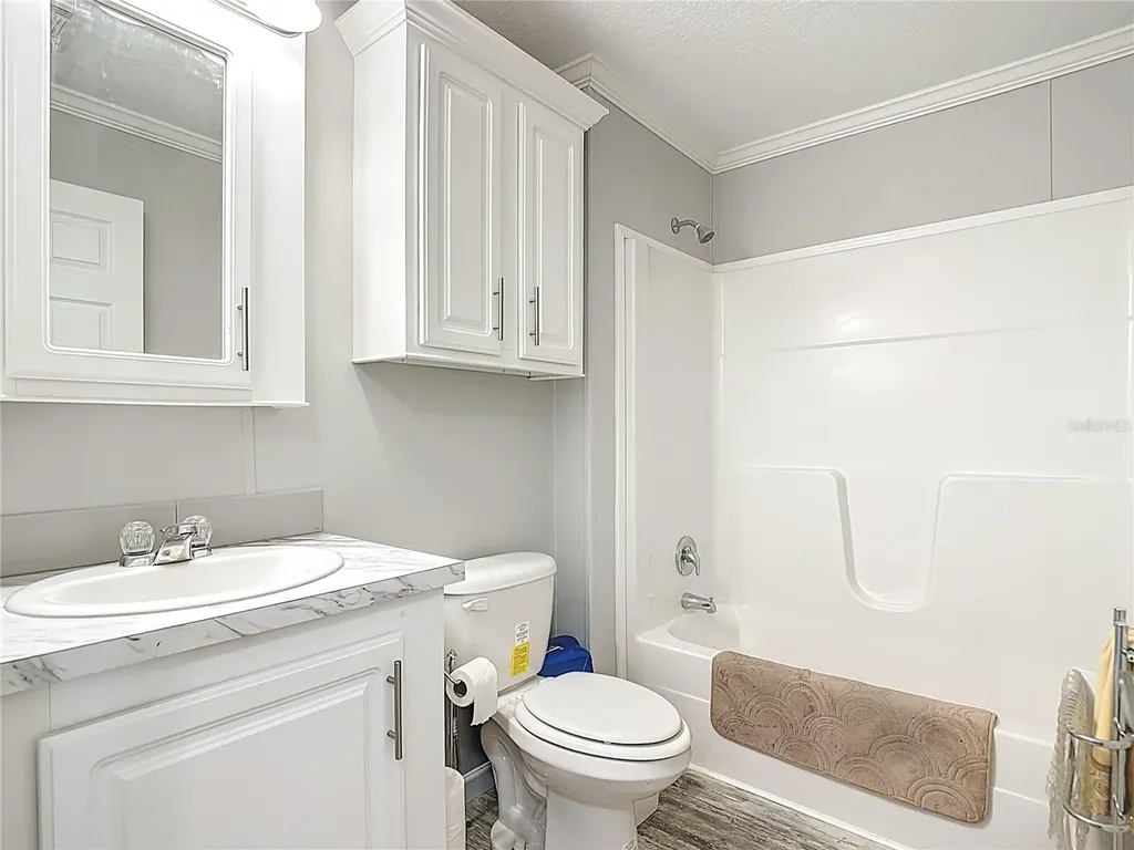 1824 Riverside Drive Moore Haven FL 33471