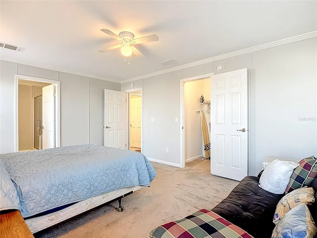 1824 Riverside Drive Moore Haven FL 33471