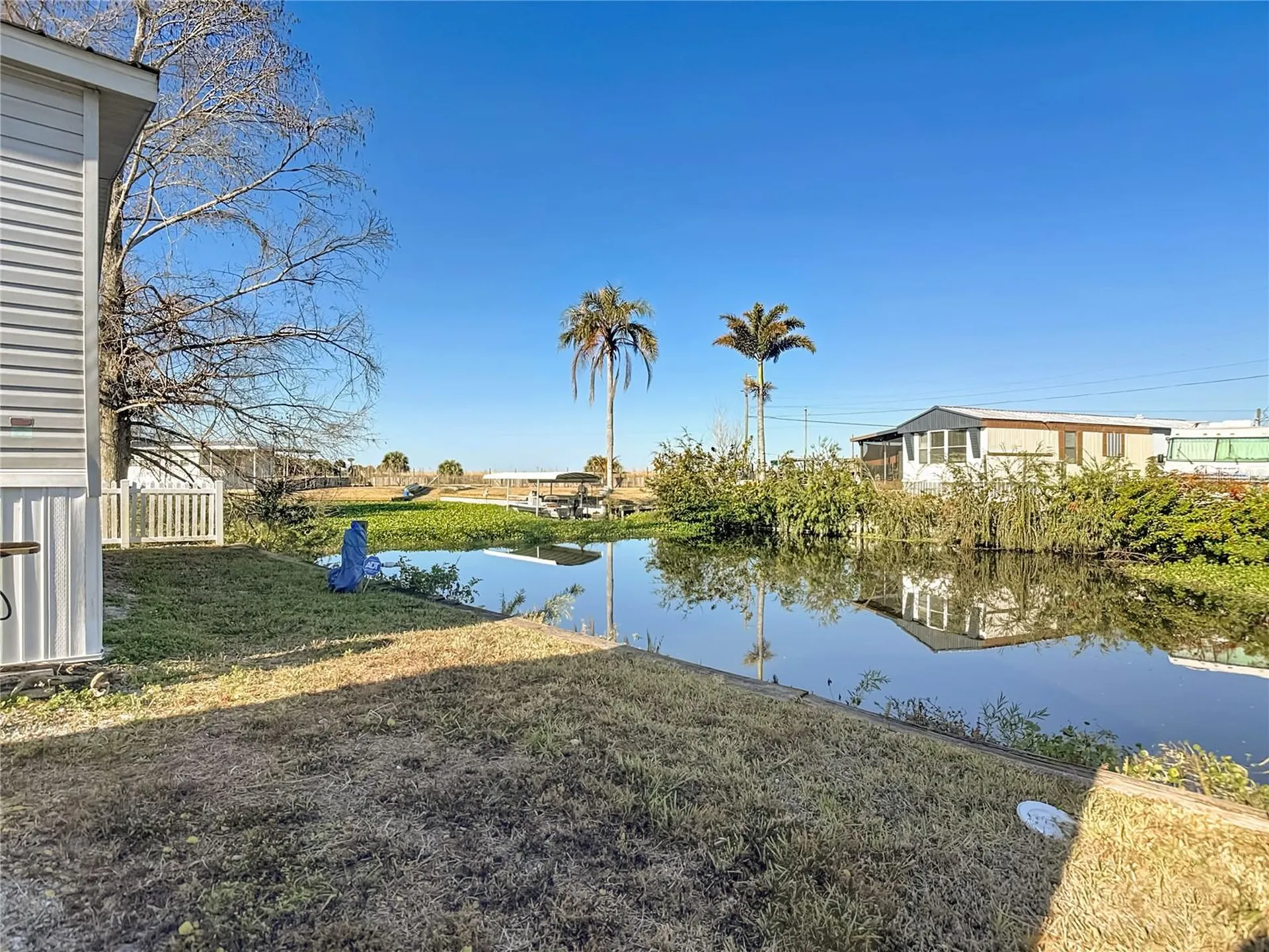 1824 Riverside Drive Moore Haven FL 33471