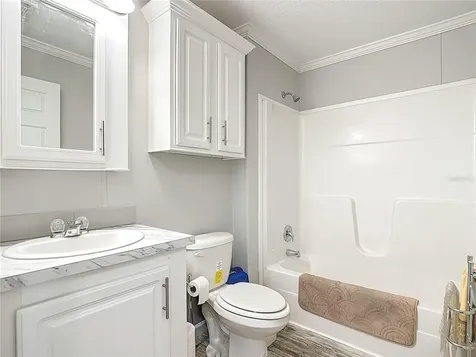 1824 Riverside Drive Moore Haven FL 33471