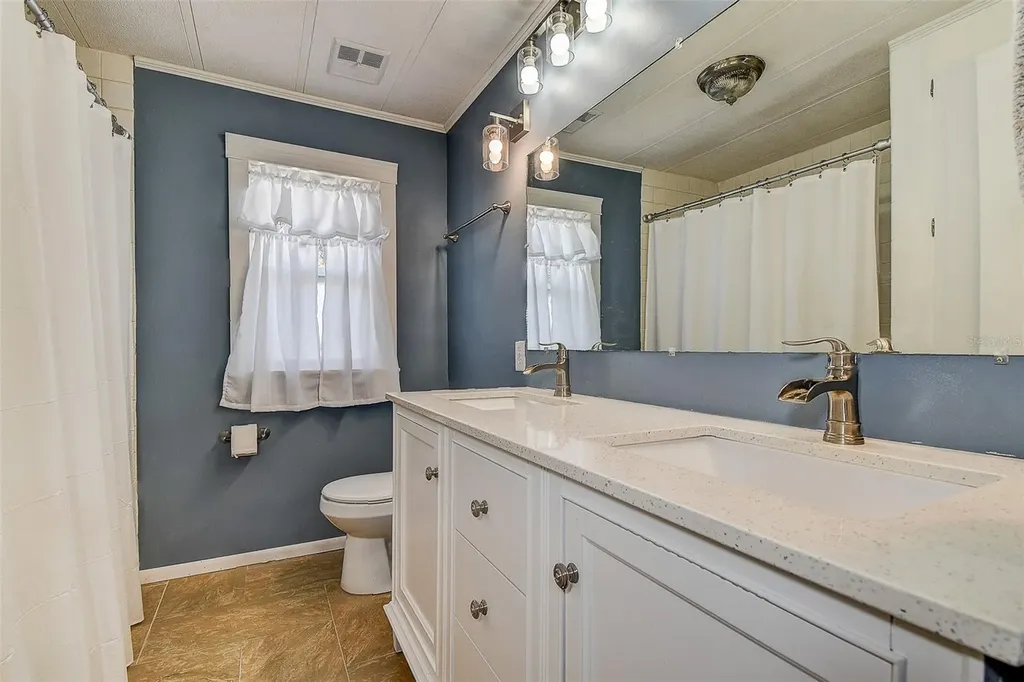505 Riverview Lane Tarpon Springs FL 34689