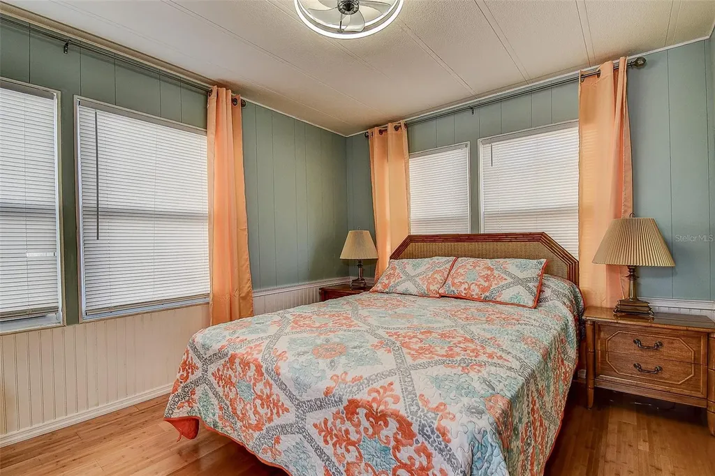 505 Riverview Lane Tarpon Springs FL 34689