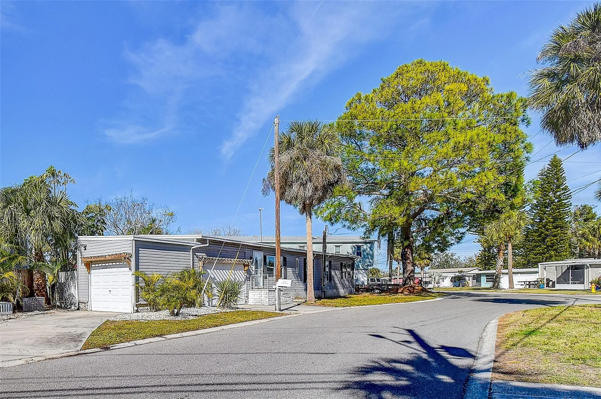505 Riverview Lane Tarpon Springs FL 34689