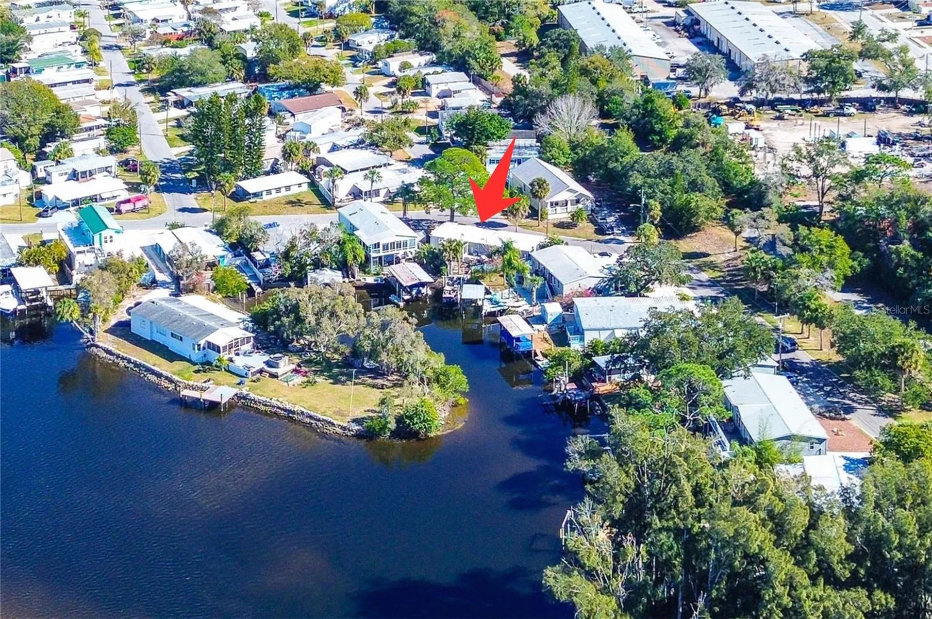 505 Riverview Lane Tarpon Springs FL 34689