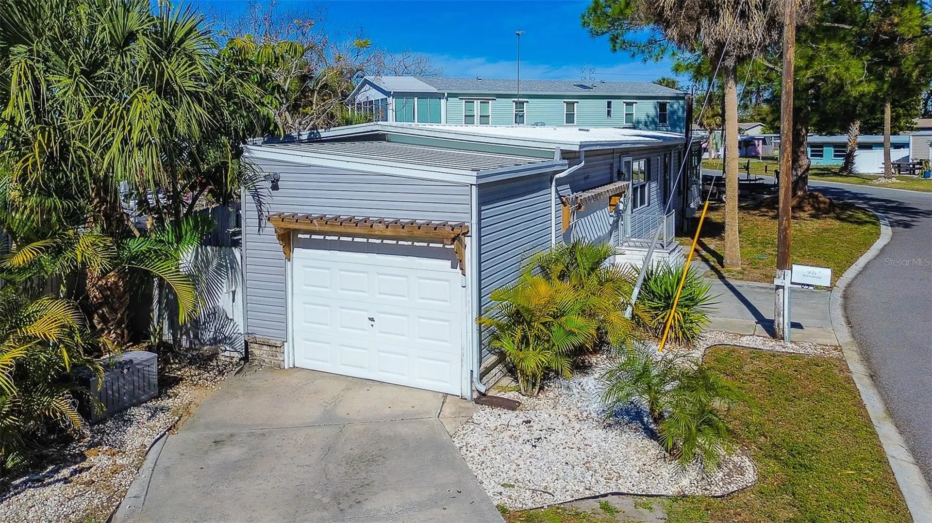 505 Riverview Lane Tarpon Springs FL 34689