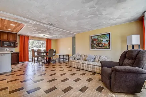 505 Riverview Lane Tarpon Springs FL 34689