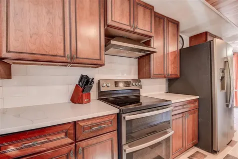 505 Riverview Lane Tarpon Springs FL 34689