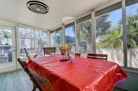505 Riverview Lane Tarpon Springs FL 34689