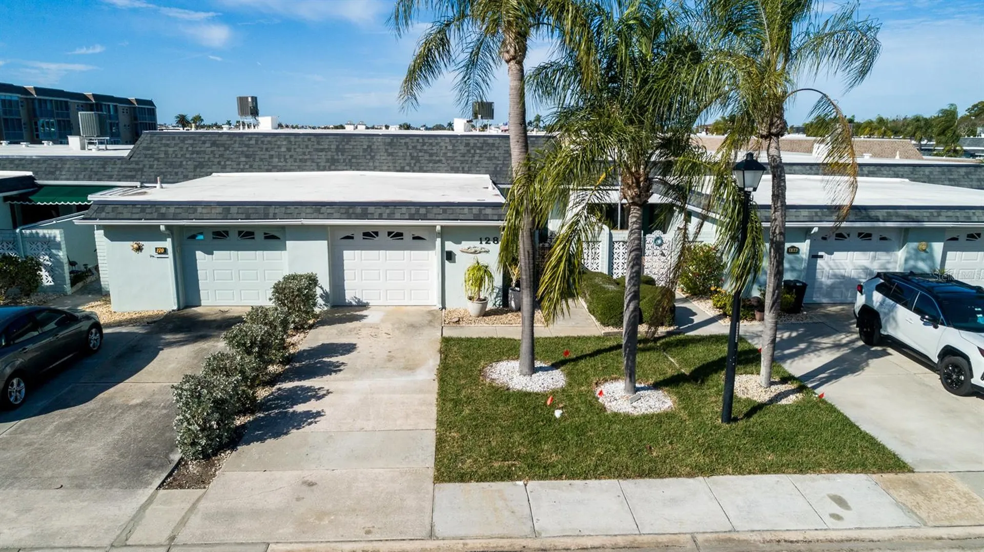 128 Boca Ciega Point Boulevard N St Petersburg FL 33708