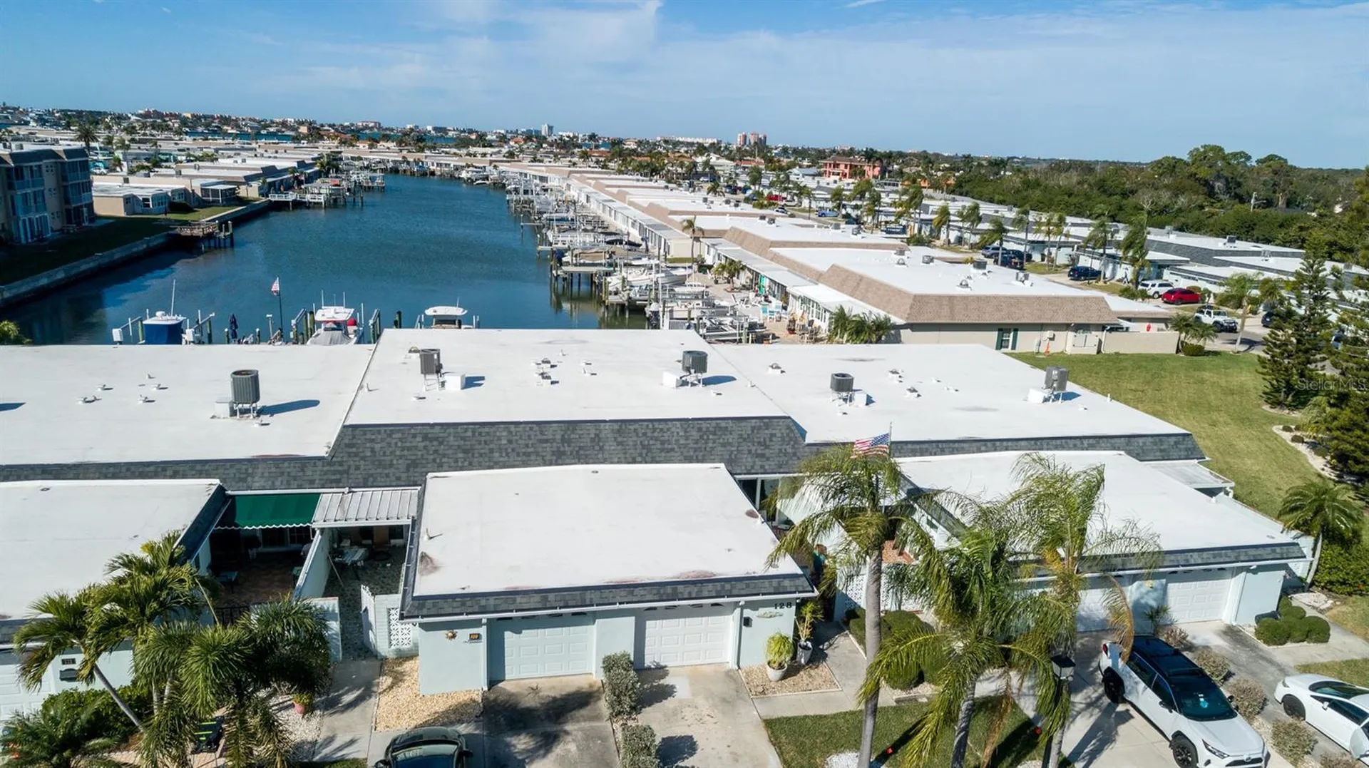 128 Boca Ciega Point Boulevard N St Petersburg FL 33708