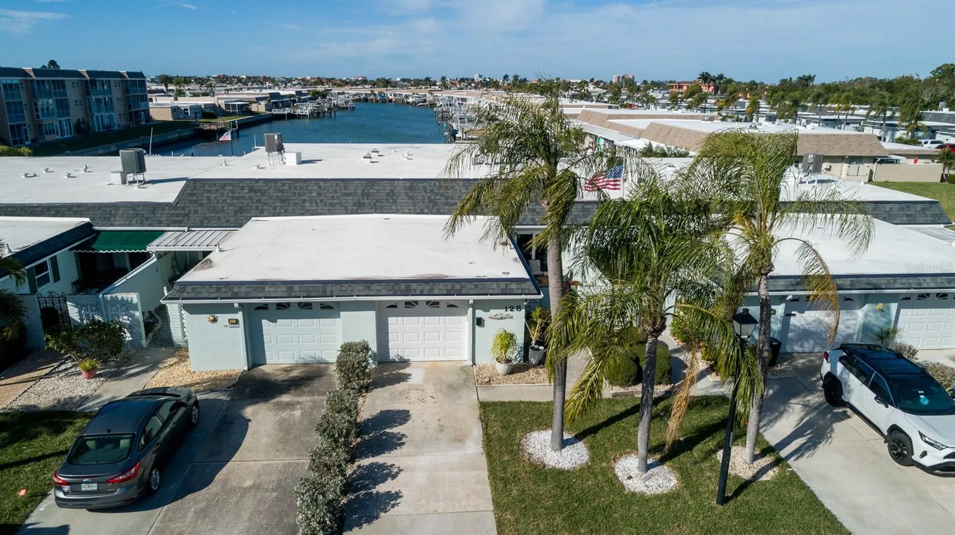 128 Boca Ciega Point Boulevard N St Petersburg FL 33708
