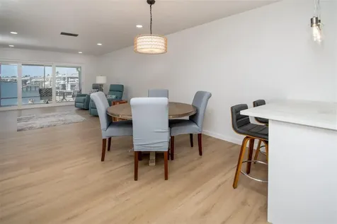 128 Boca Ciega Point Boulevard N St Petersburg FL 33708
