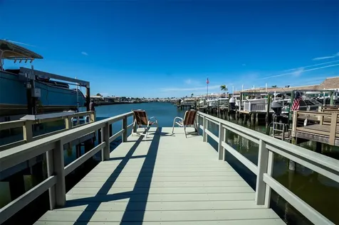 128 Boca Ciega Point Boulevard N St Petersburg FL 33708