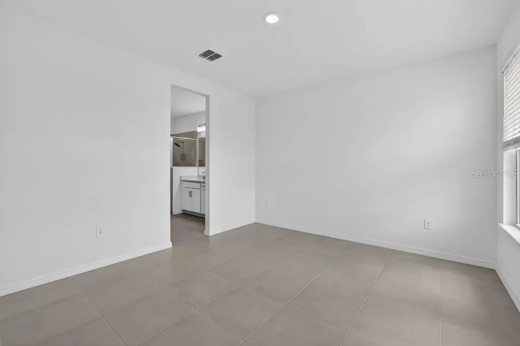717 Steel Drive Apollo Beach FL 33572