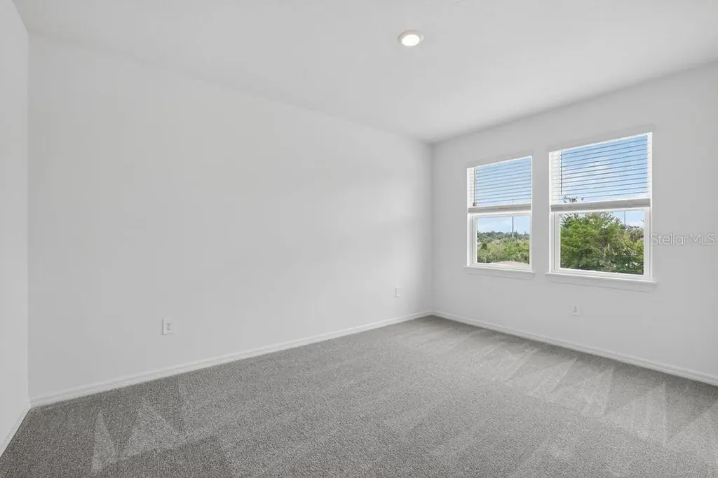 717 Steel Drive Apollo Beach FL 33572
