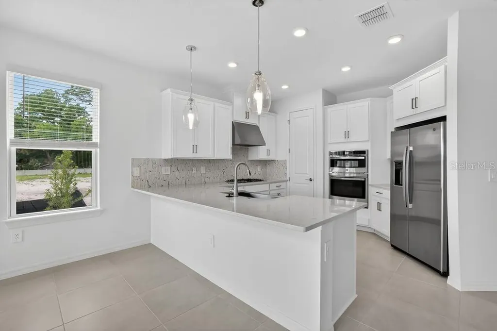 717 Steel Drive Apollo Beach FL 33572