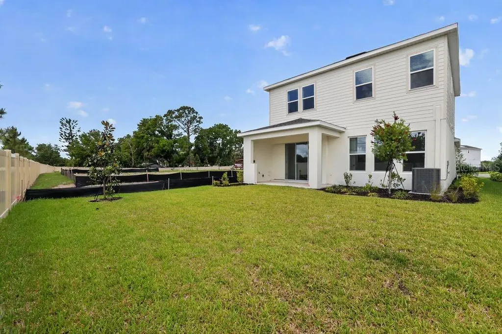 717 Steel Drive Apollo Beach FL 33572