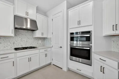 717 Steel Drive Apollo Beach FL 33572