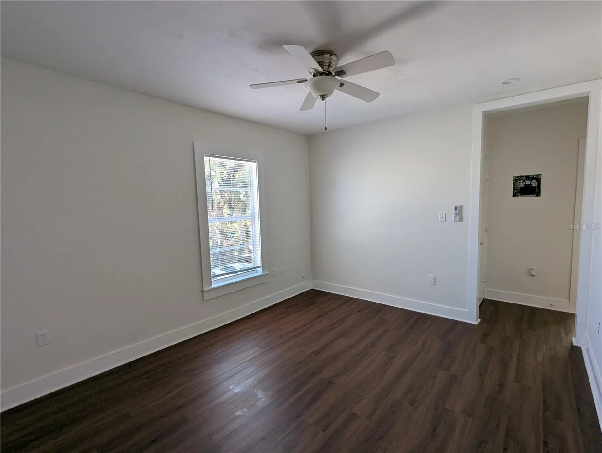 127 S Peninsula Daytona Beach FL 32118