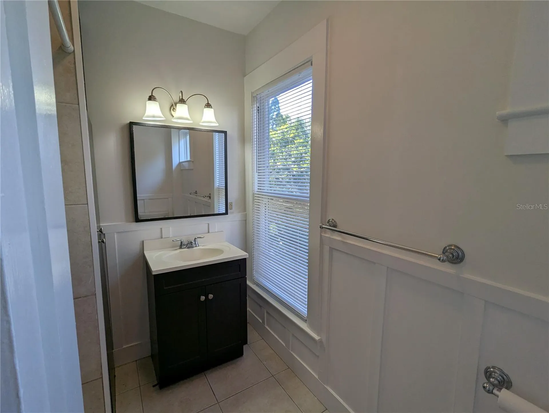 127 S Peninsula Daytona Beach FL 32118