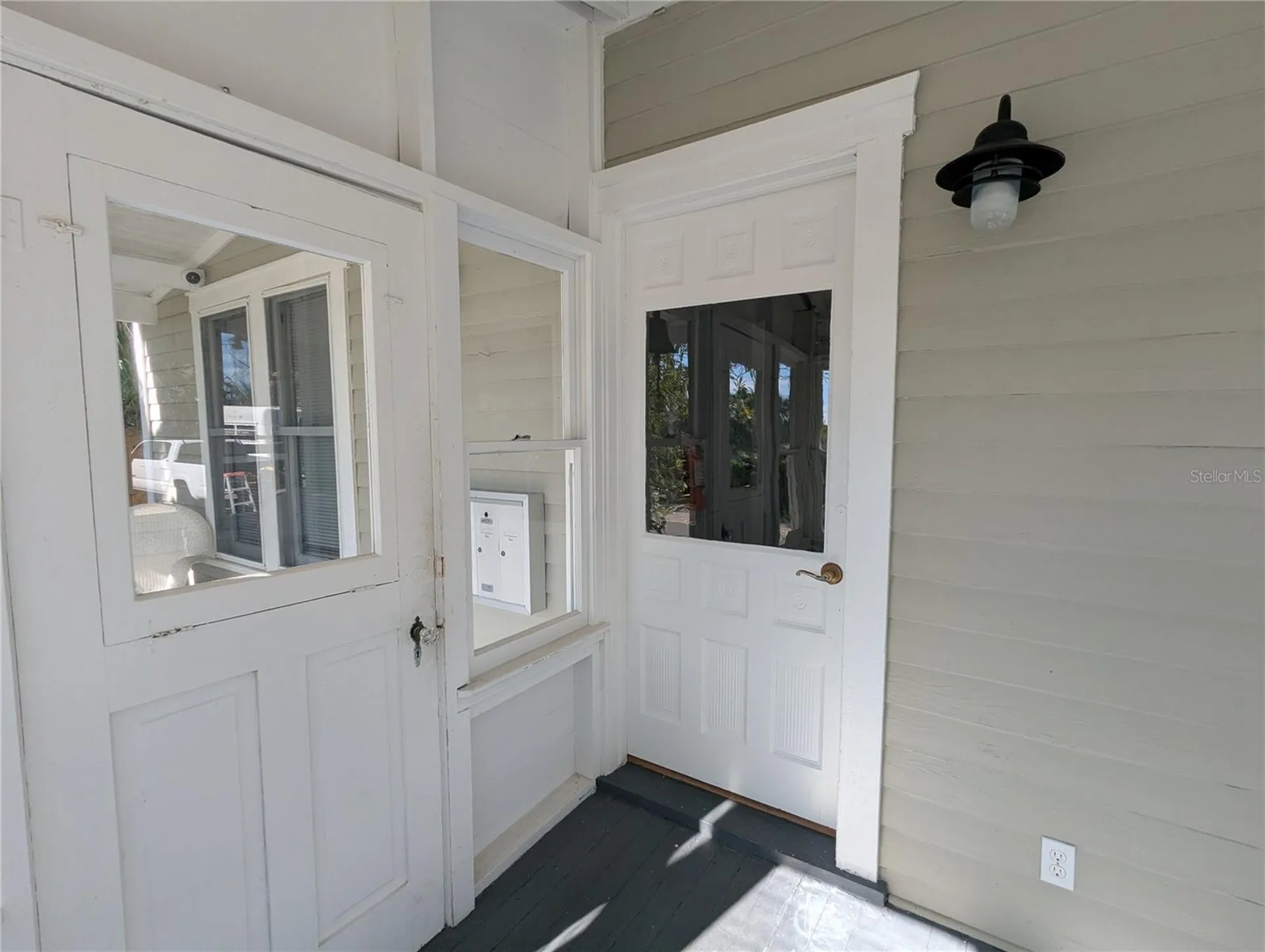 127 S Peninsula Daytona Beach FL 32118