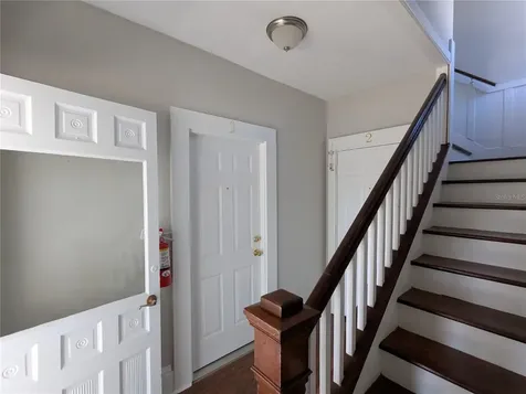 127 S Peninsula Daytona Beach FL 32118