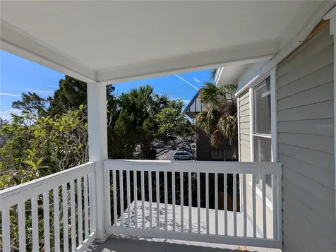 127 S Peninsula Daytona Beach FL 32118