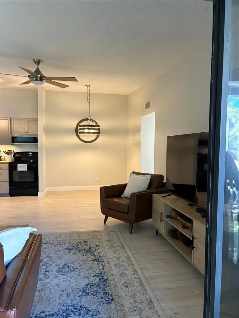 3241 Fox Chase Circle N Palm Harbor FL 34683