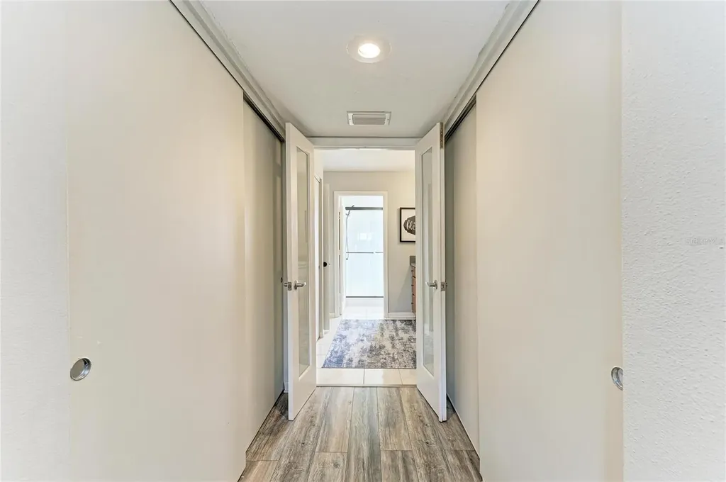 5315 Myrtle Wood Sarasota FL 34235