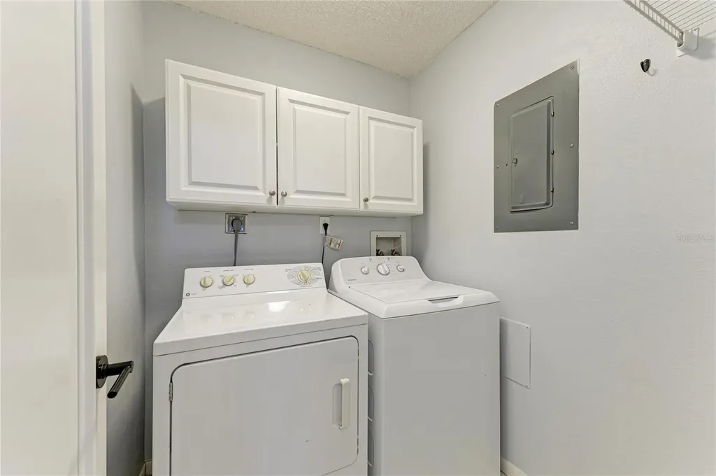 5315 Myrtle Wood Sarasota FL 34235