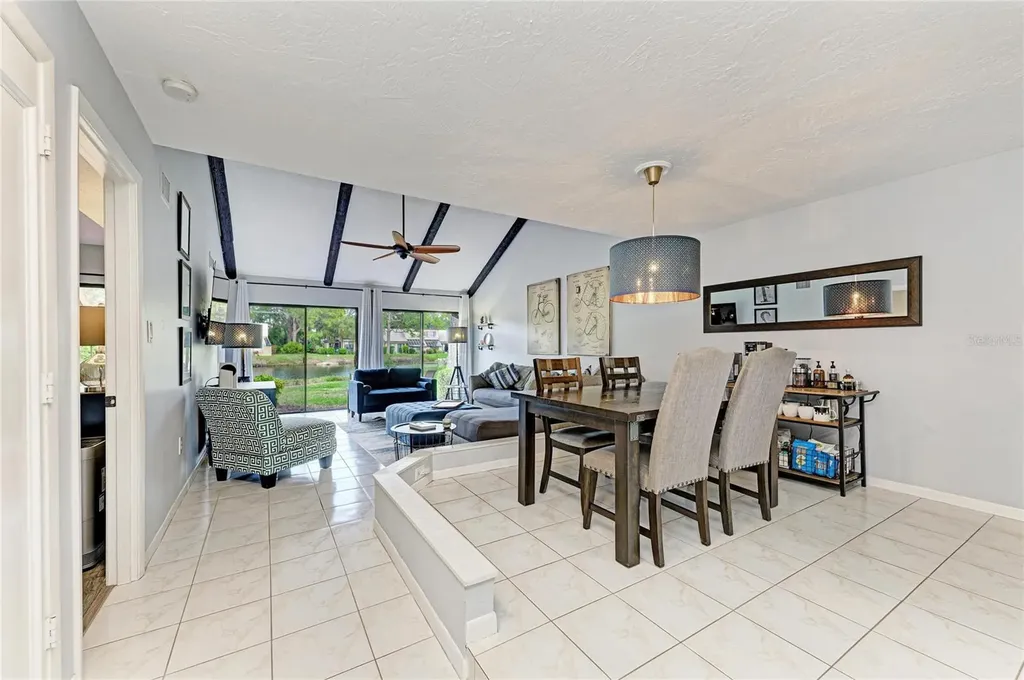 5315 Myrtle Wood Sarasota FL 34235