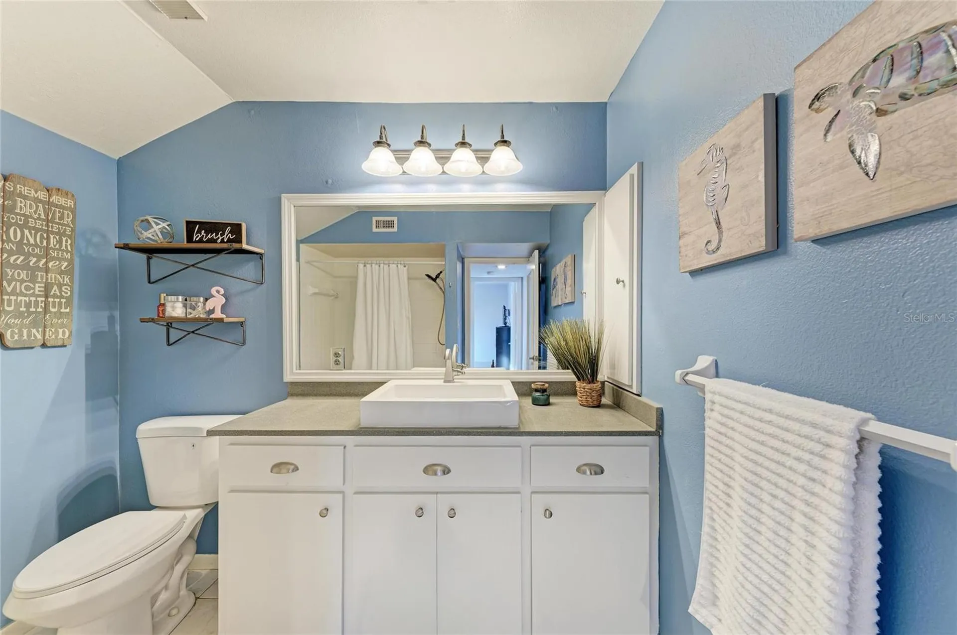 5315 Myrtle Wood Sarasota FL 34235