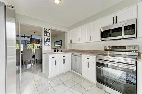 5315 Myrtle Wood Sarasota FL 34235