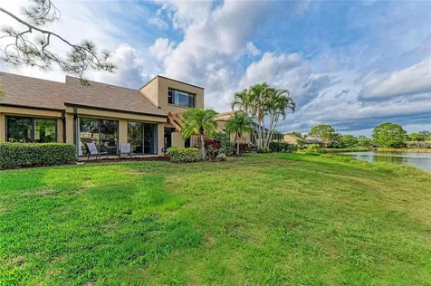 5315 Myrtle Wood Sarasota FL 34235