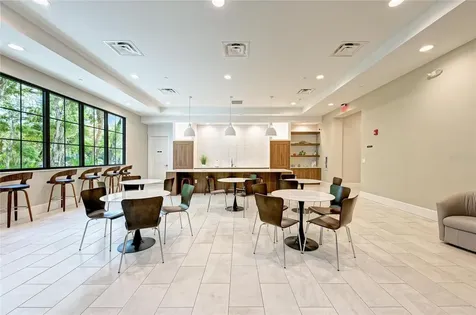 5315 Myrtle Wood Sarasota FL 34235