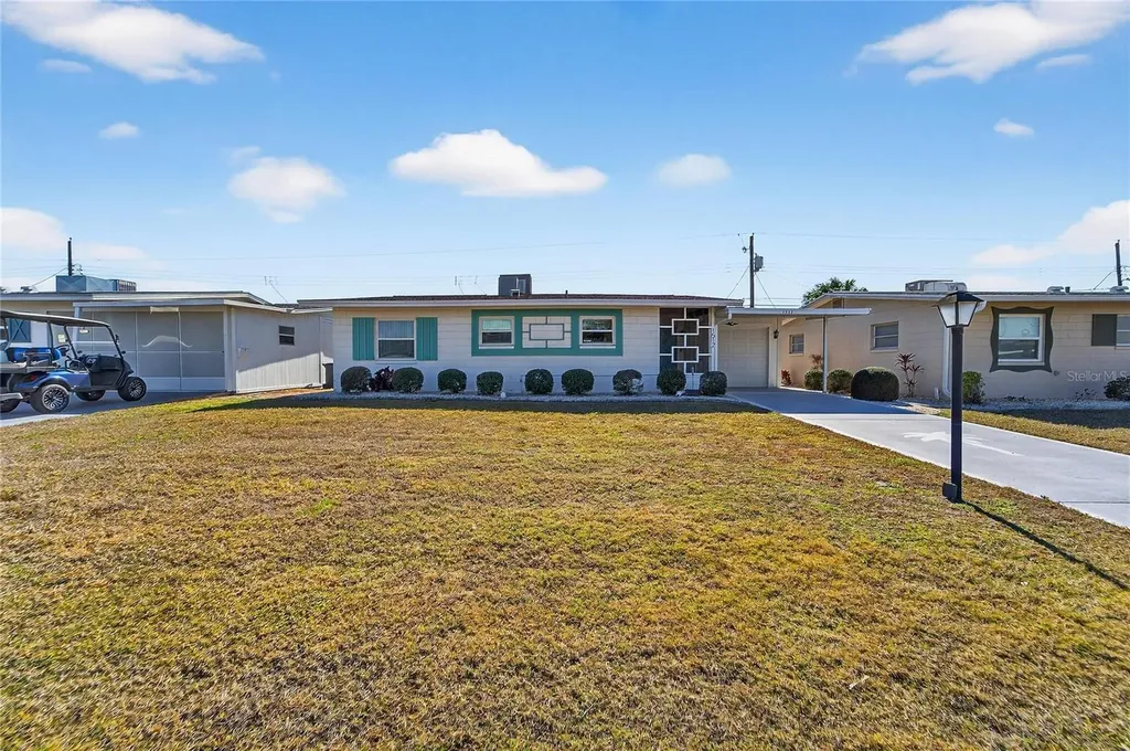 1512 Chevy Chase Drive Sun City Center FL 33573