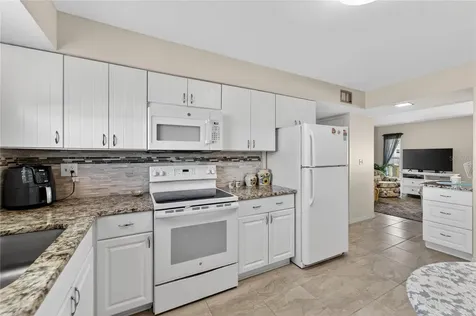 1512 Chevy Chase Drive Sun City Center FL 33573