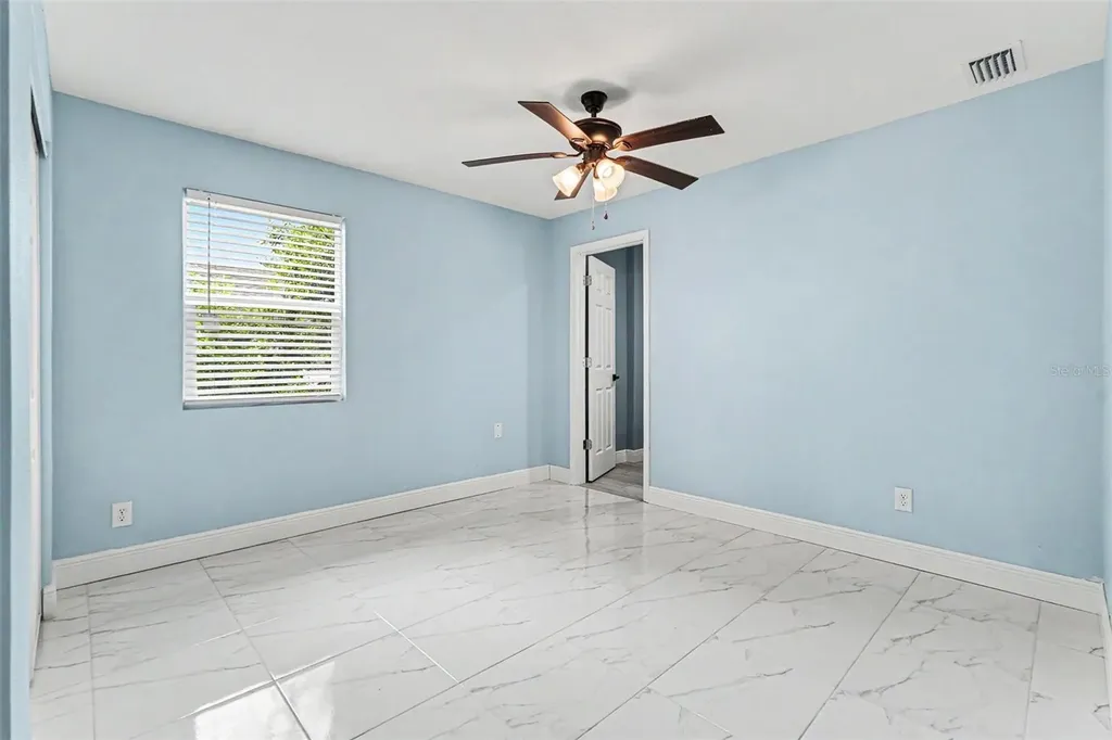 14814 11th Street Dade City FL 33523