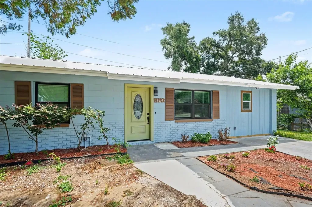 14814 11th Street Dade City FL 33523