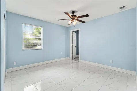 14814 11th Street Dade City FL 33523