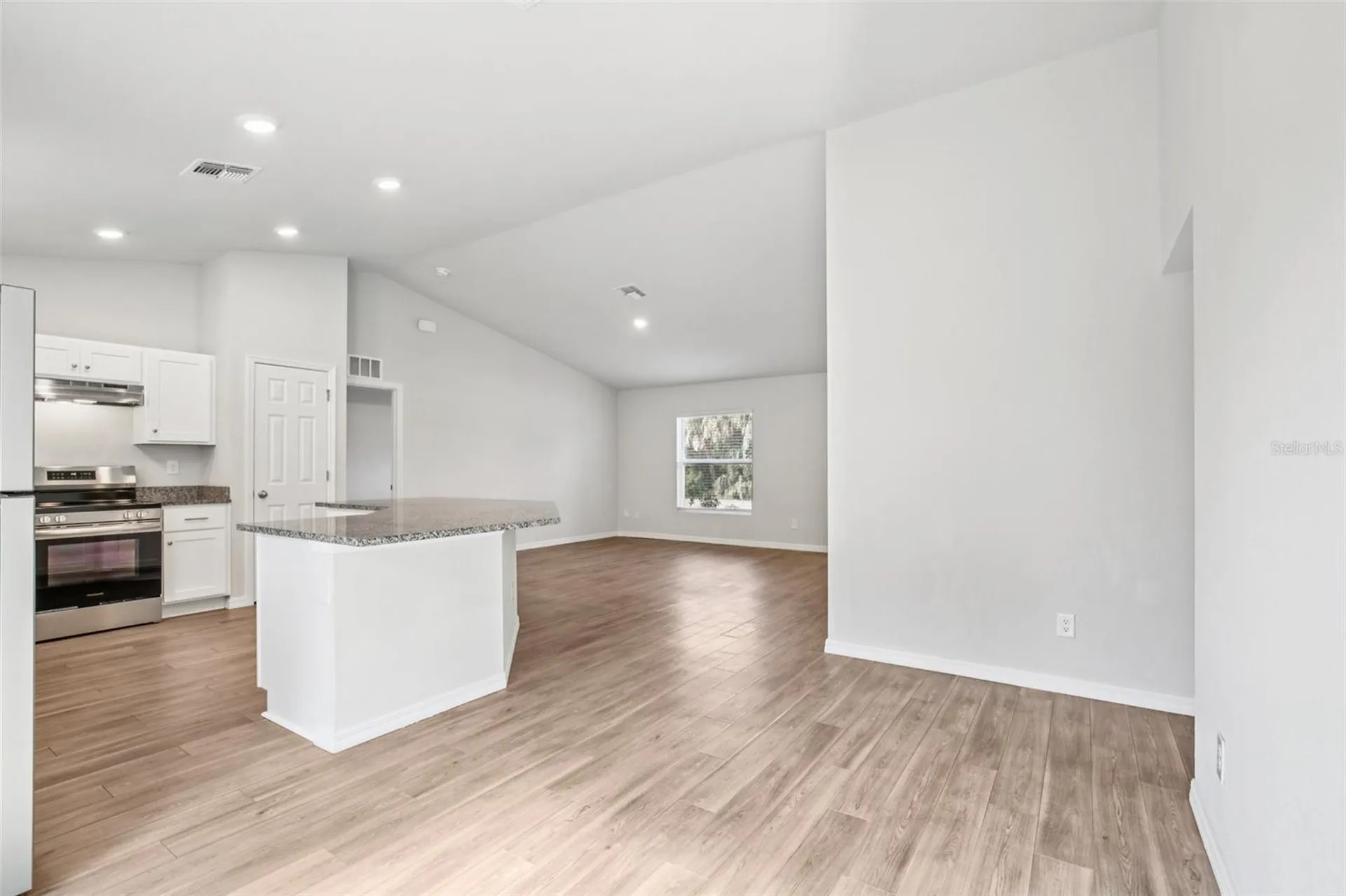 1193 NW Victoria Avenue Port Charlotte FL 33948