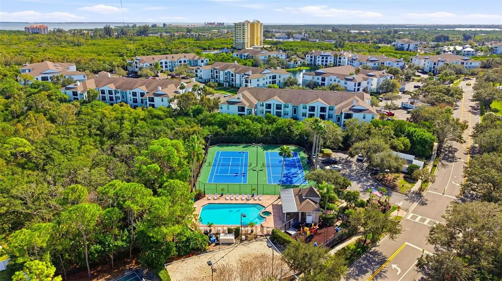 541 Black Lion Drive NE St Petersburg FL 33716
