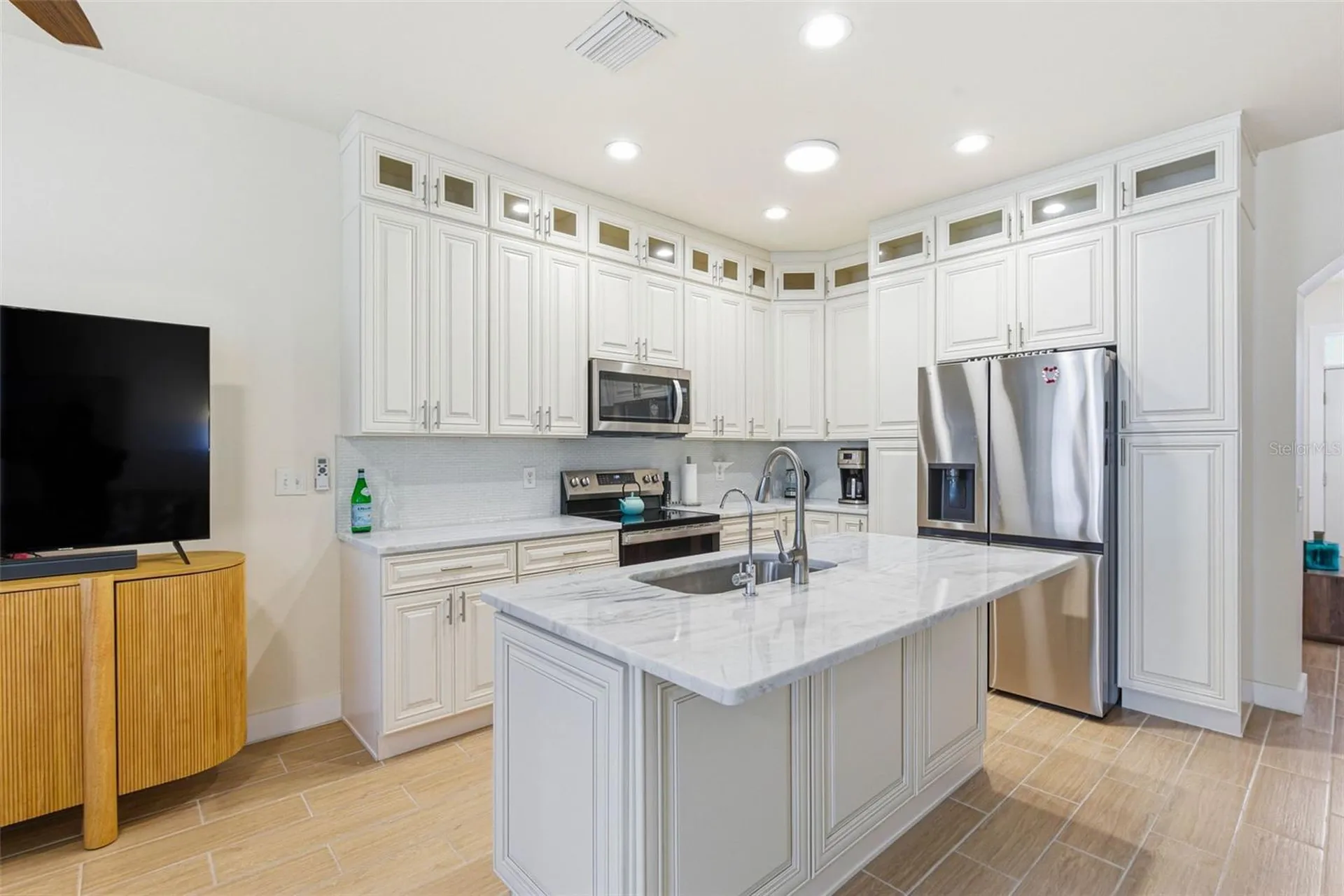 541 Black Lion Drive NE St Petersburg FL 33716