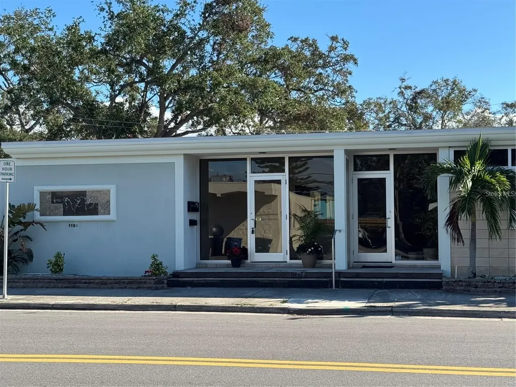 1155 NE Cleveland Street Clearwater FL 33755