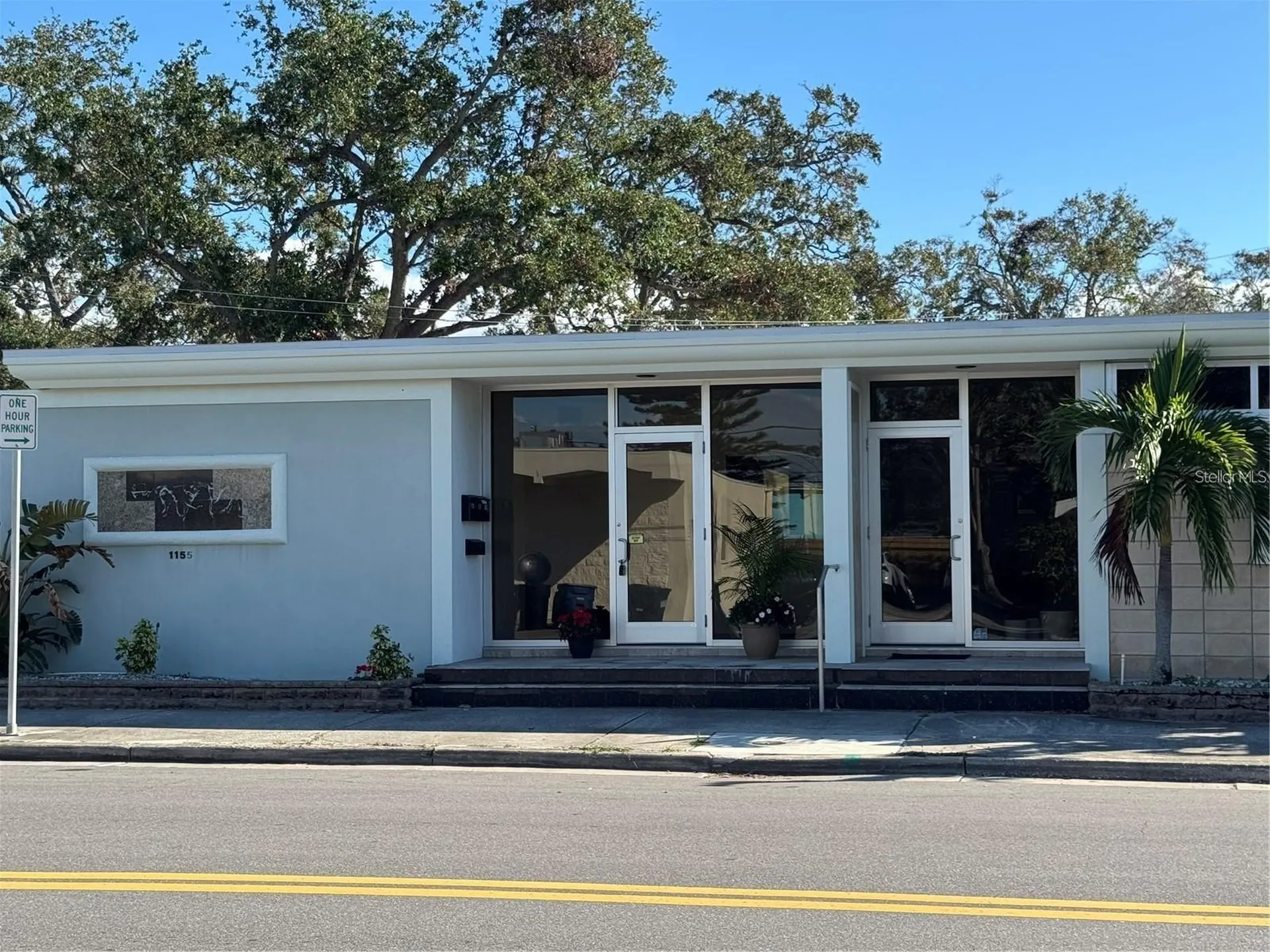 1155 NE Cleveland Street Clearwater FL 33755